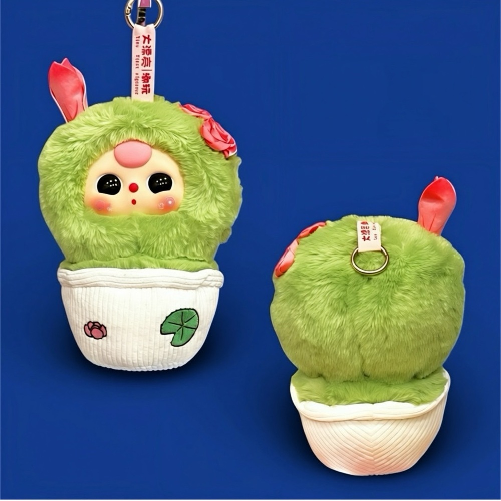 Baby Three A Small Flower Plush Pendant
